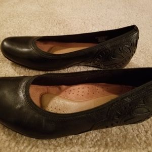Rockport Sharlene Flats 8.5